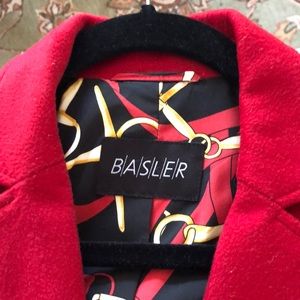 Basket red blazer